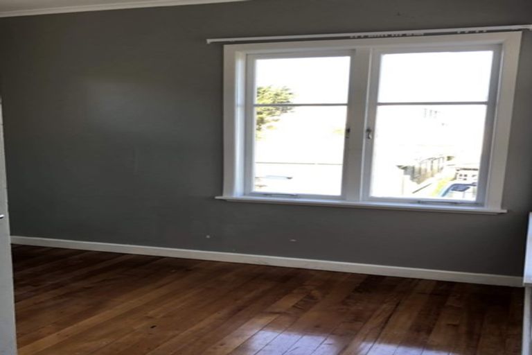 Photo of property in 2/35 Takanini Road, Takanini, 2112