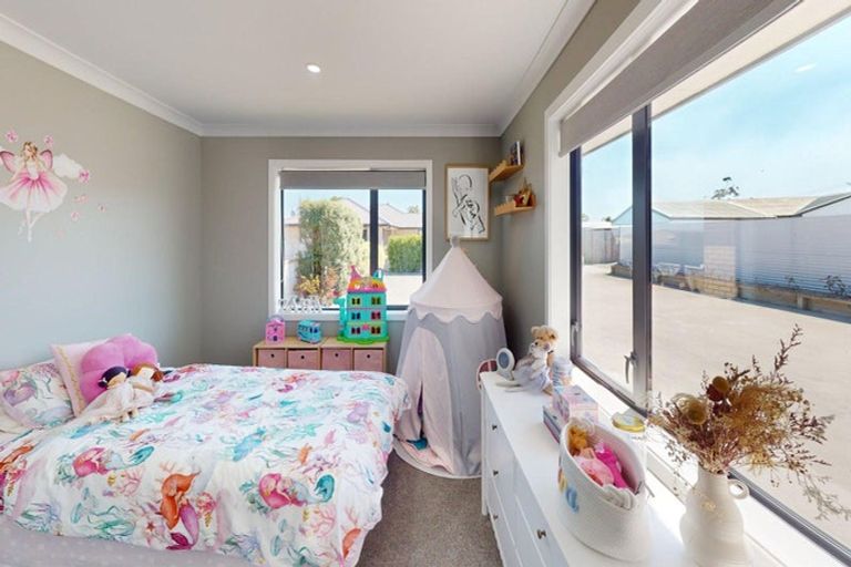 Photo of property in 20b Phillips Street, Sanson, 4817