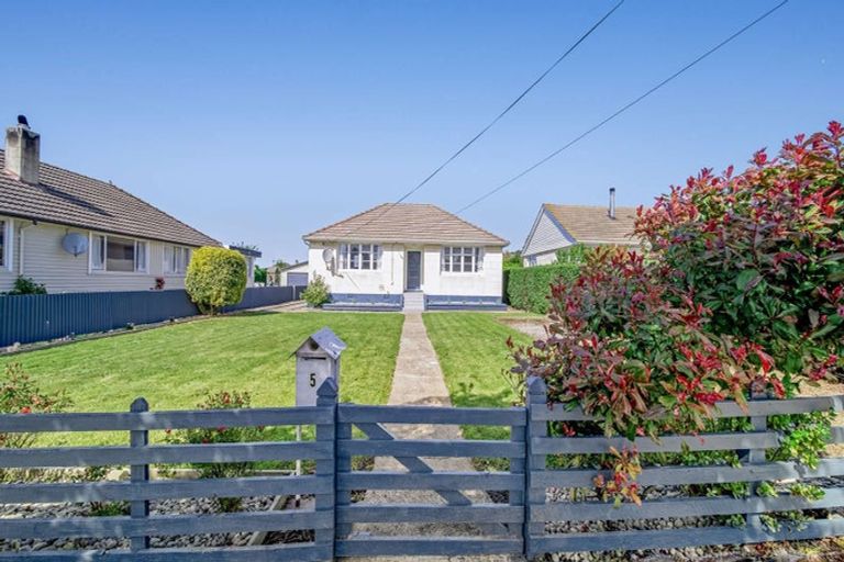 Photo of property in 5 Raglan Street, Oamaru North, Oamaru, 9400