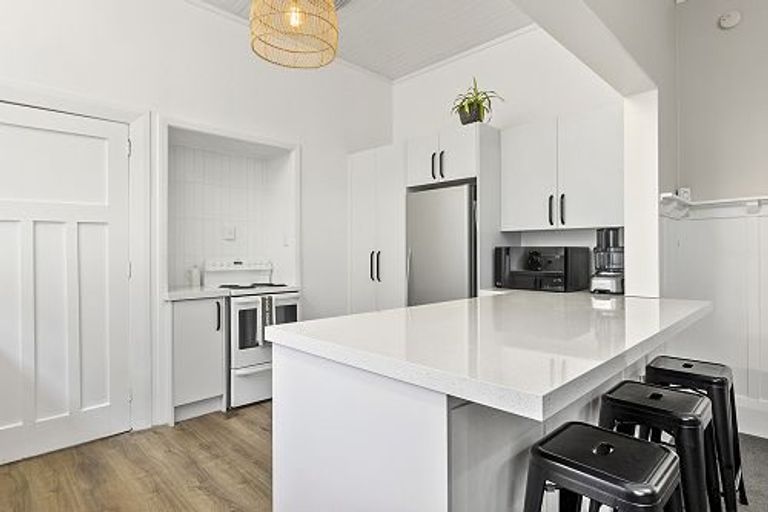 Photo of property in 214 Musselburgh Rise, Andersons Bay, Dunedin, 9013