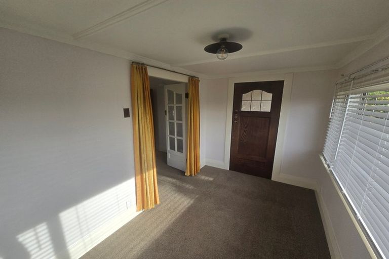 Photo of property in 12 Willis Street, Gore, 9710