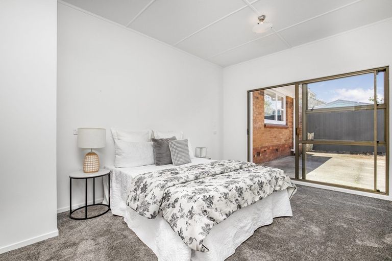 Photo of property in 2/5 Elizabeth Avenue, Papatoetoe, Auckland, 2025