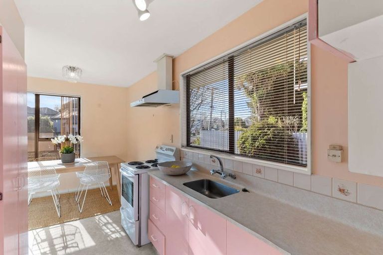 Photo of property in 8 Hargest Crescent, Sydenham, Christchurch, 8023