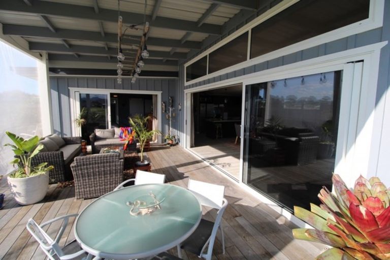 Photo of property in 429 Matarangi Drive, Matarangi, Whitianga, 3592