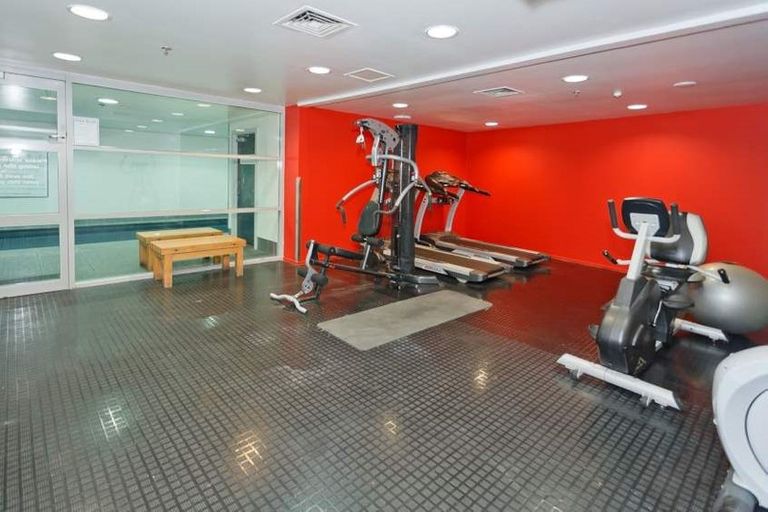 Photo of property in Harvard On Hobson Apartments, 8p/147 Hobson Street, Auckland Central, Auckland, 1010