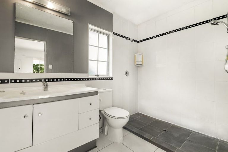 Photo of property in 54 Eban Avenue, Hillcrest, Auckland, 0627