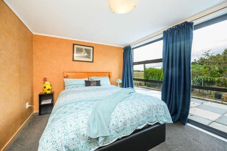 Photo of property in 21 Sutherland Road, Sanson, Palmerston North, 4479