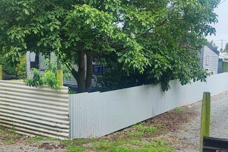 Photo of property in 17 Stopbank Road, Milford, Temuka, 7986