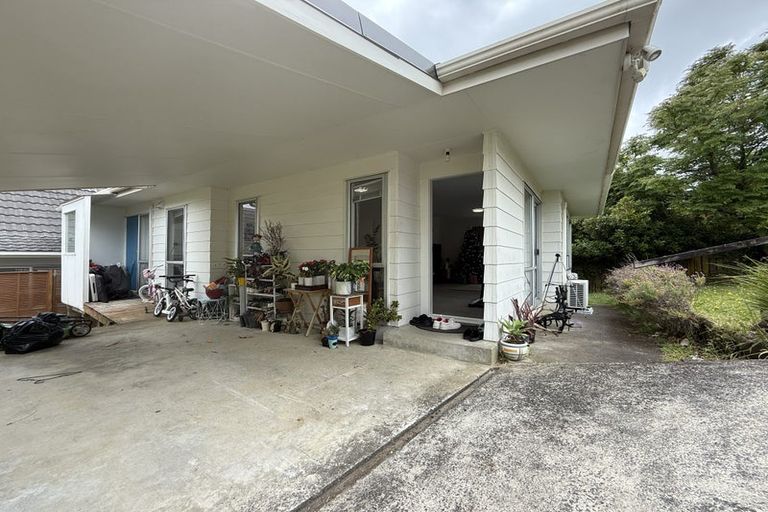 Photo of property in 2/11 Simon Ellice Drive, Bayview, Auckland, 0629