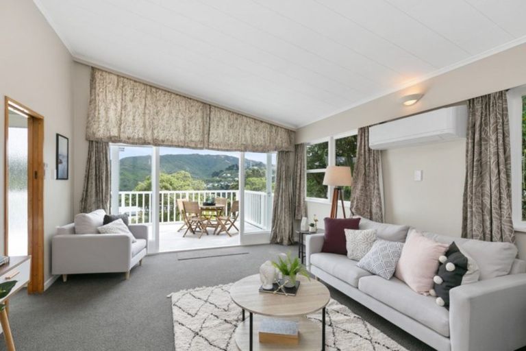 Photo of property in 4 Denbigh Way, Wilton, Wellington, 6012