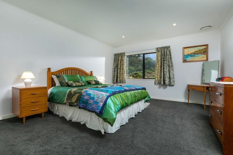 Photo of property in 61c Rautahi Terrace, Redvale, Albany, 0792