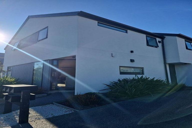 Photo of property in 1/114 Stanmore Road, Linwood, Christchurch, 8011
