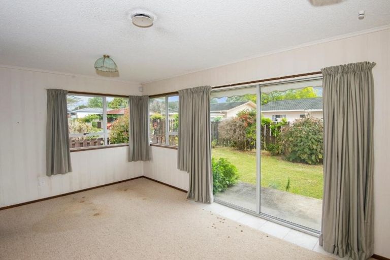 Photo of property in 14 Wanaka Street, Tikipunga, Whangarei, 0112