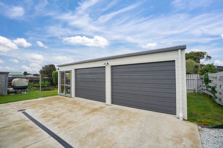 Photo of property in 56 Severn Street, Clifton, Invercargill, 9812
