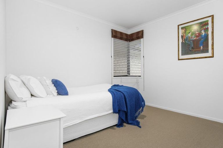 Photo of property in 36 Inverness Drive, Pyes Pa, Tauranga, 3112