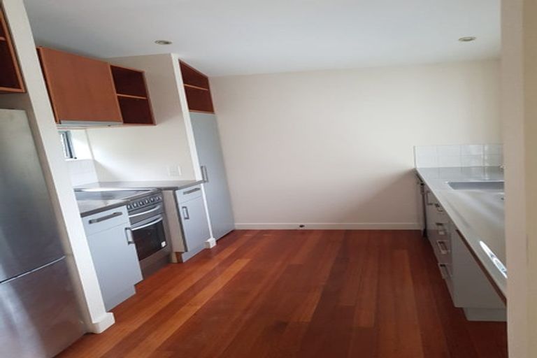 Photo of property in 59a Mandalay Terrace, Khandallah, Wellington, 6035