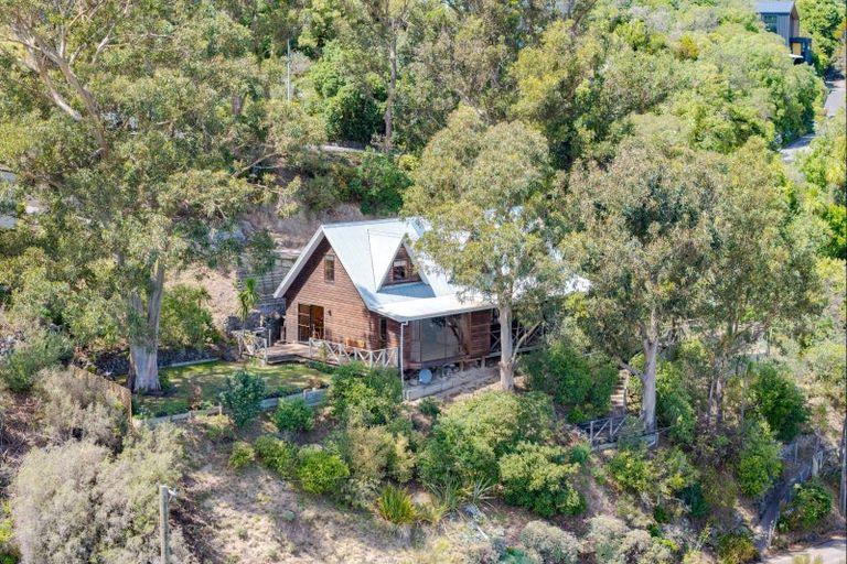 Photo of property in 7 Cannon Hill Crescent, Mount Pleasant, Christchurch, 8081