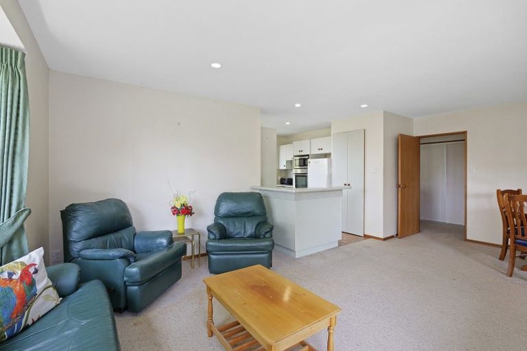 Photo of property in 16 Clinton Street, Darfield, 7510