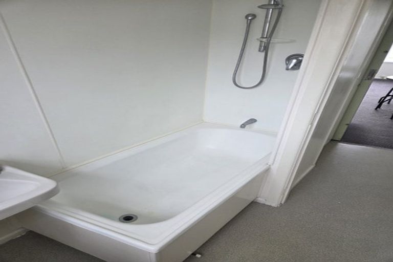 Photo of property in 2 Moncrieff Street, Mount Victoria, Wellington, 6011