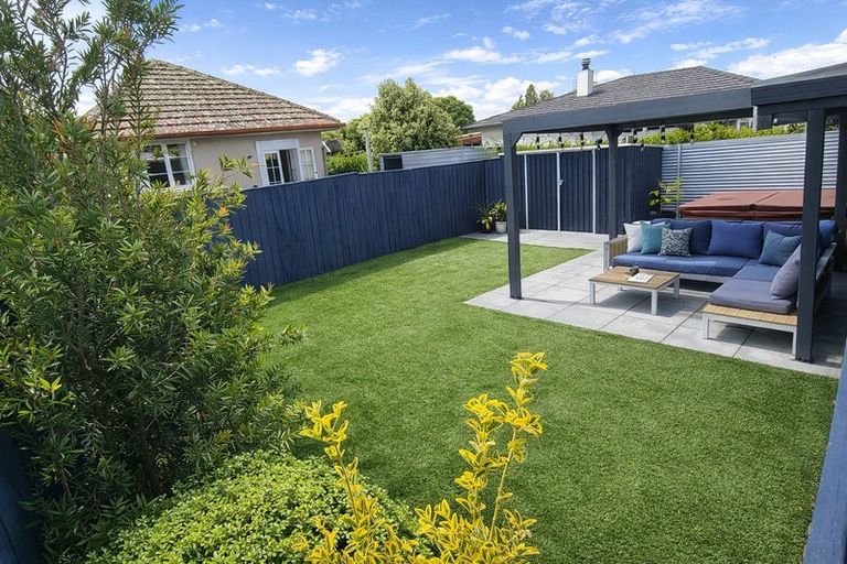 Photo of property in 964a Tremaine Avenue, Roslyn, Palmerston North, 4414