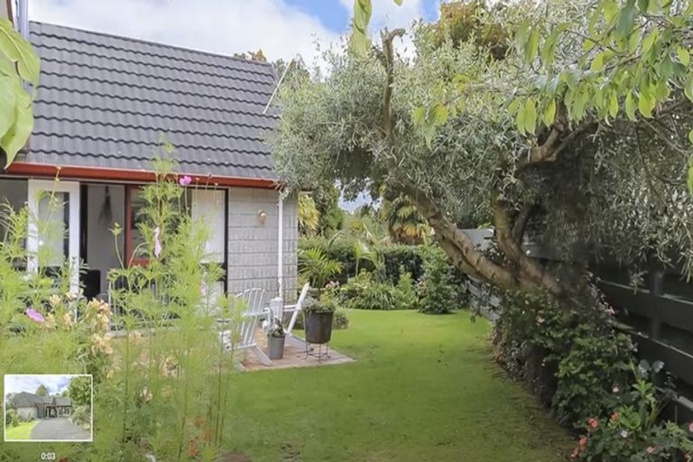 Photo of property in 10 Pamir Place, Welcome Bay, Tauranga, 3112