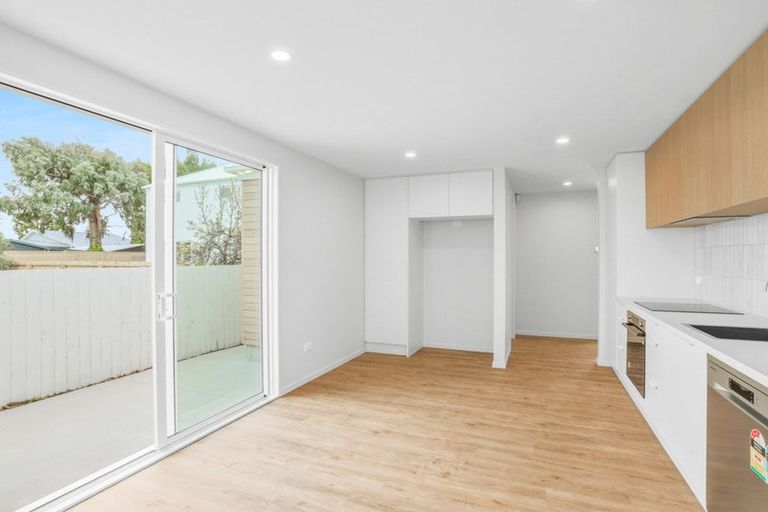 Photo of property in 3/24 Dampier Street, Woolston, Christchurch, 8023