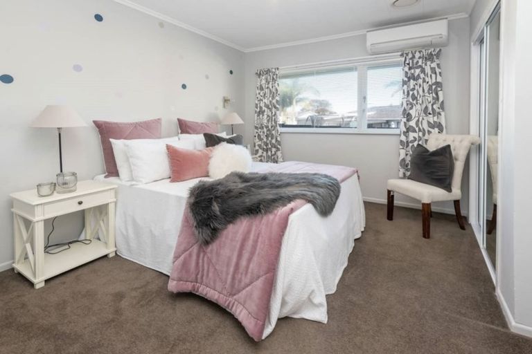 Photo of property in 9 Angelo Avenue, Howick, Auckland, 2014