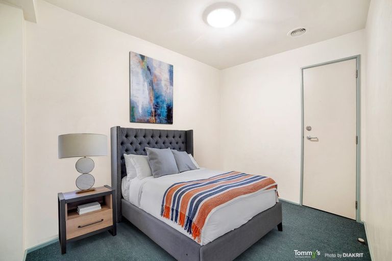 Photo of property in Palm Grove Apartments, 9/13c Palm Grove, Berhampore, Wellington, 6023