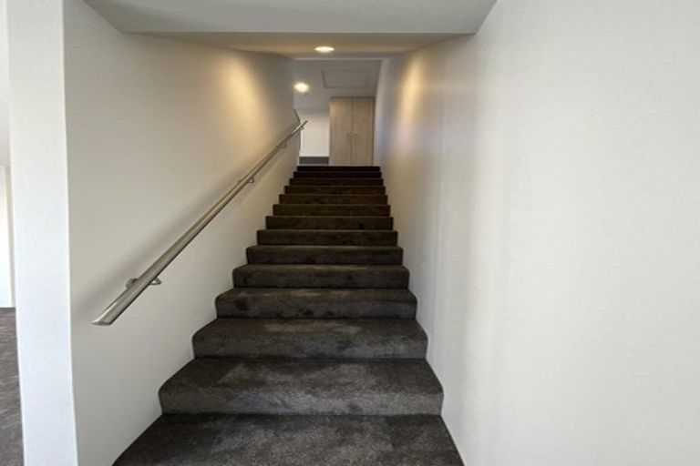 Photo of property in 3/231 Marine Parade, Seatoun, Wellington, 6022