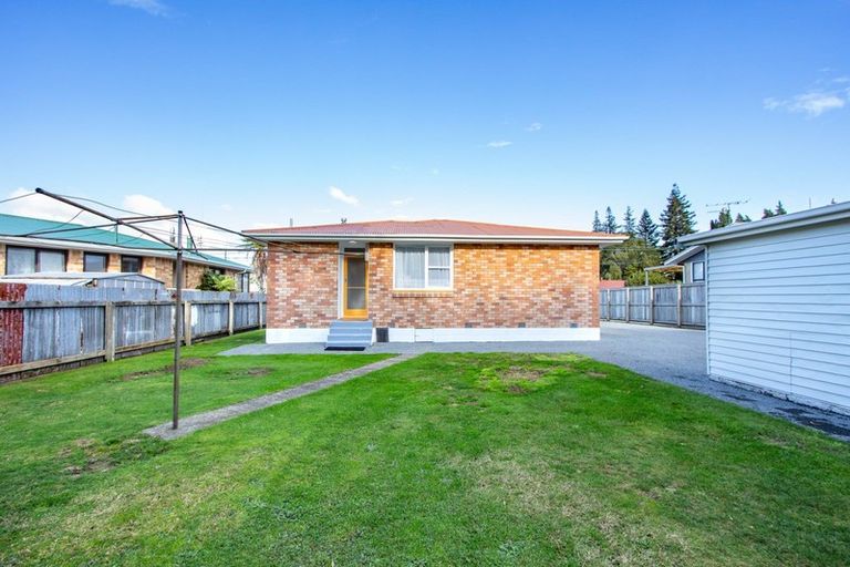 Photo of property in 77 Sunset Road, Mangakakahi, Rotorua, 3015