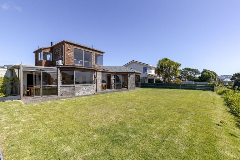 Photo of property in 24b Birdwood Avenue, Moturoa, New Plymouth, 4310