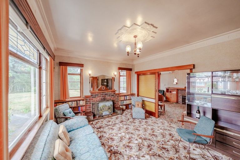 Photo of property in 11 Mill Road, Clive, 4102