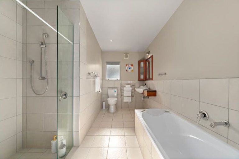 Photo of property in 30 Vaucluse Drive, Nukuhau, Taupo, 3330