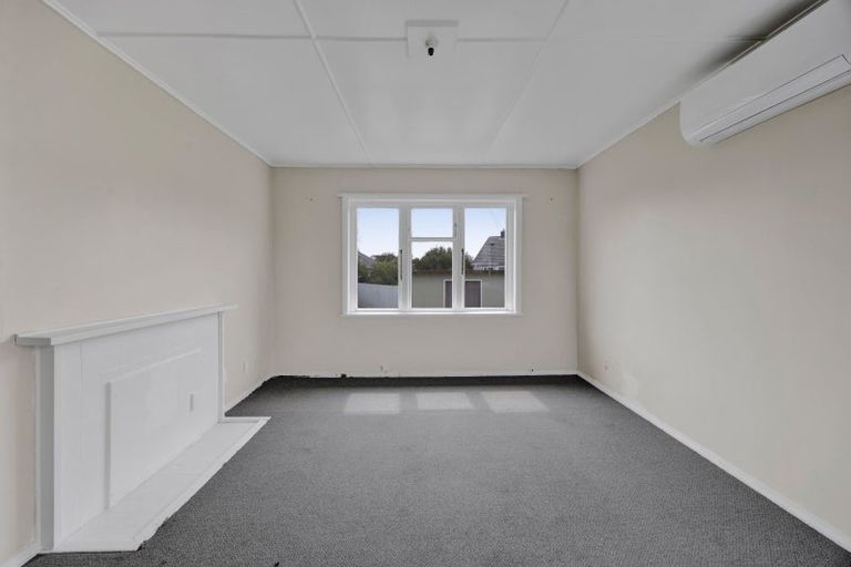 Photo of property in 51-53 Wrantage Street, Westown, New Plymouth, 4310
