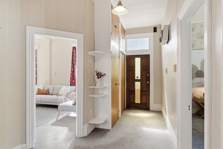 Photo of property in 558 Adelaide Road, Berhampore, Wellington, 6023