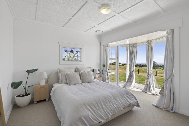 Photo of property in 207 Upper Pitone Road, Pitone, New Plymouth, 4374