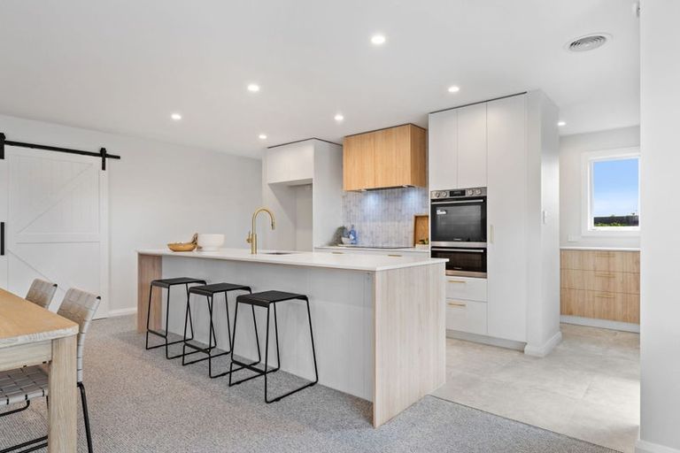 Photo of property in 40 James Line, Kelvin Grove, Palmerston North, 4414