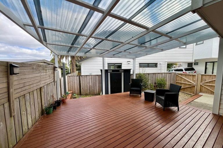 Photo of property in 1d Ohira Place, Henderson, Auckland, 0612