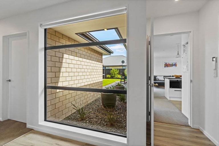 Photo of property in 69 Shadbolt Lane, Rolleston, 7614