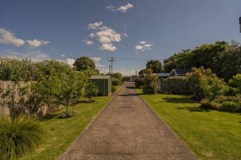 Photo of property in 17 White Street, Whitianga, 3510