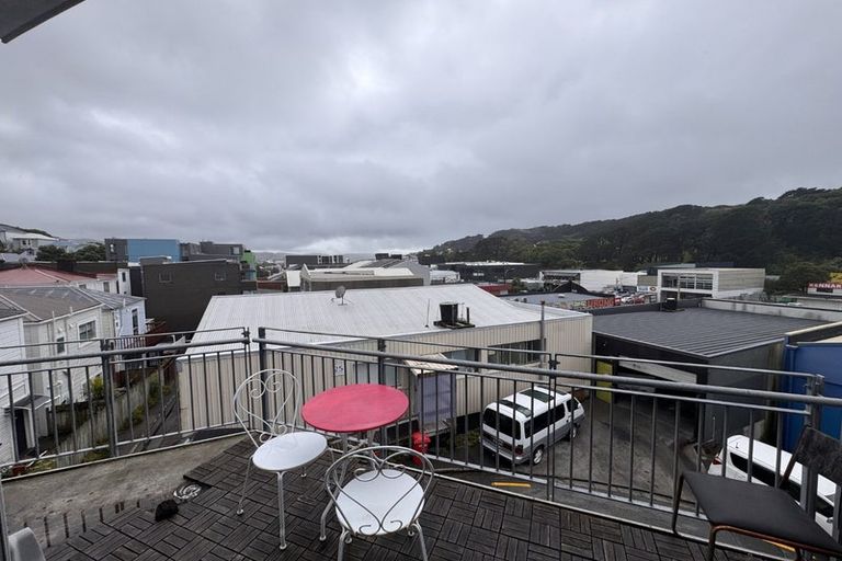 Photo of property in Hanson House, 10/27 Hanson Street, Mount Cook, Wellington, 6021