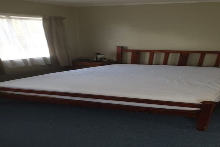 Photo of property in 19 Monowai Road, Johnsonville, Wellington, 6037