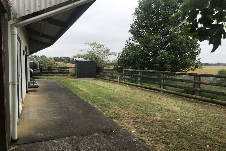 Photo of property in 222 Helvetia Road, Pukekohe, 2676