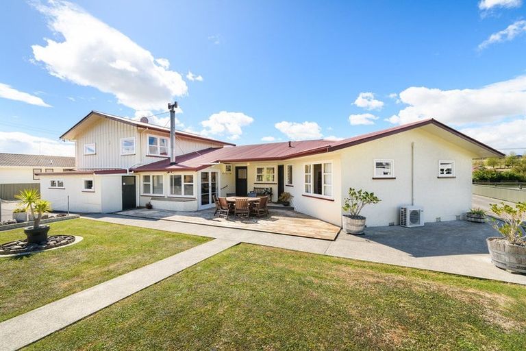 Photo of property in 85 Willoughby Street, Halcombe, Feilding, 4779