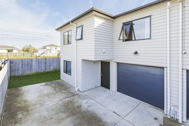 Photo of property in 54d Cambridge Terrace, Papatoetoe, Auckland, 2025