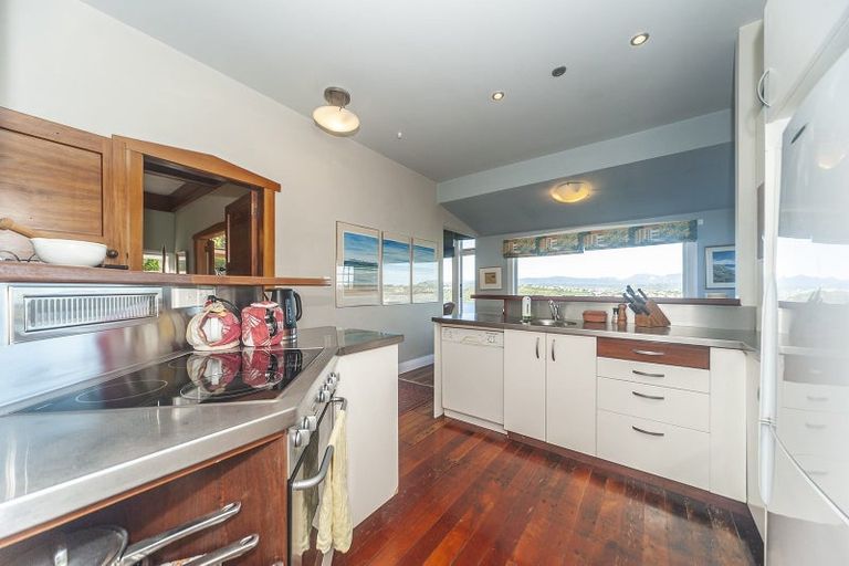Photo of property in 19 Overtoun Terrace, Hataitai, Wellington, 6021