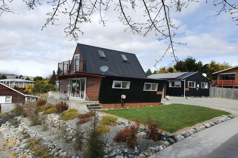Photo of property in 14 Allan Street, Lake Tekapo, 7999