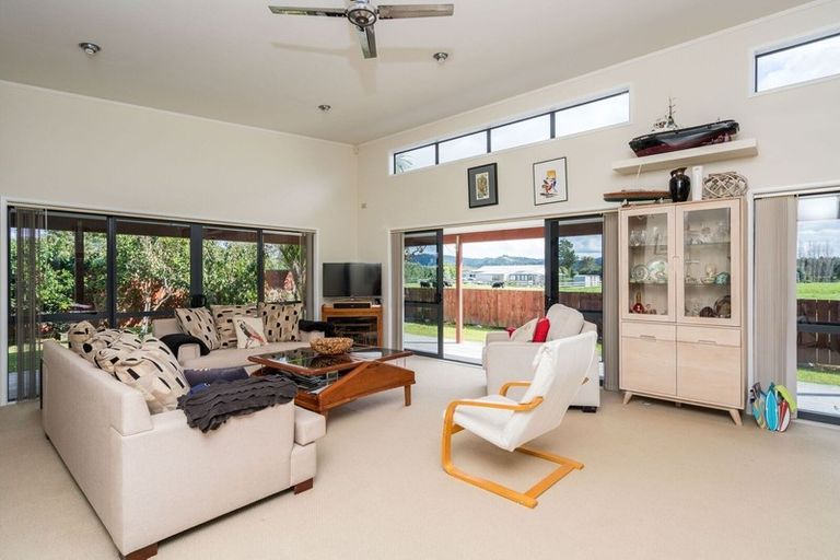 Photo of property in 10 Somners Way, Waipu, 0510