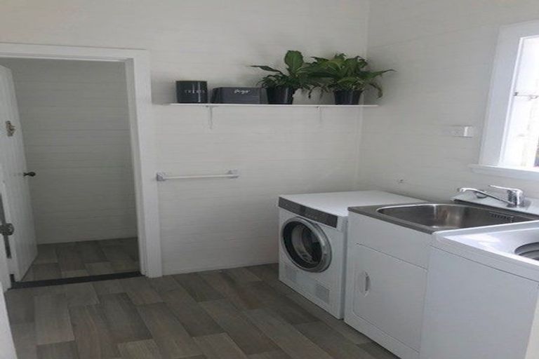 Photo of property in 24 Ryan Street, Phillipstown, Christchurch, 8011