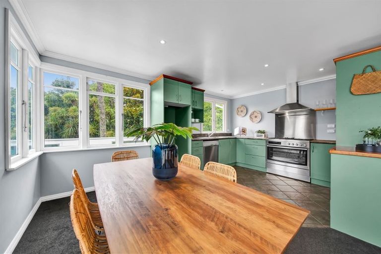 Photo of property in 10d Govett Avenue, Frankleigh Park, New Plymouth, 4310